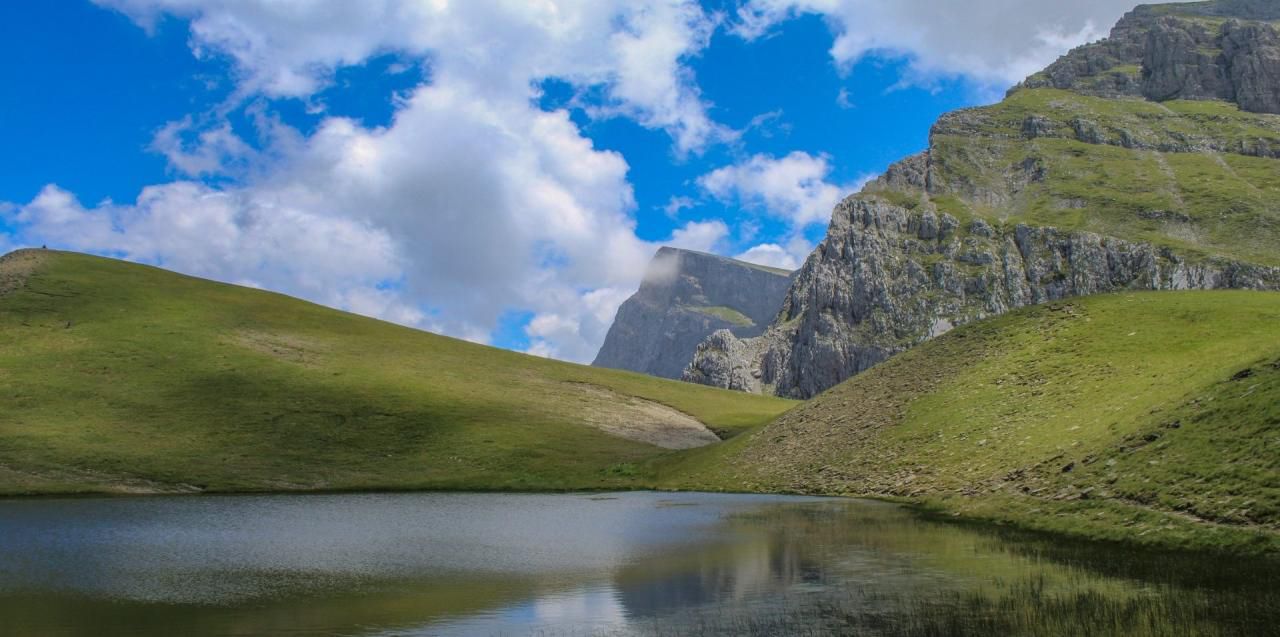 Alpine Dragonlake Hike