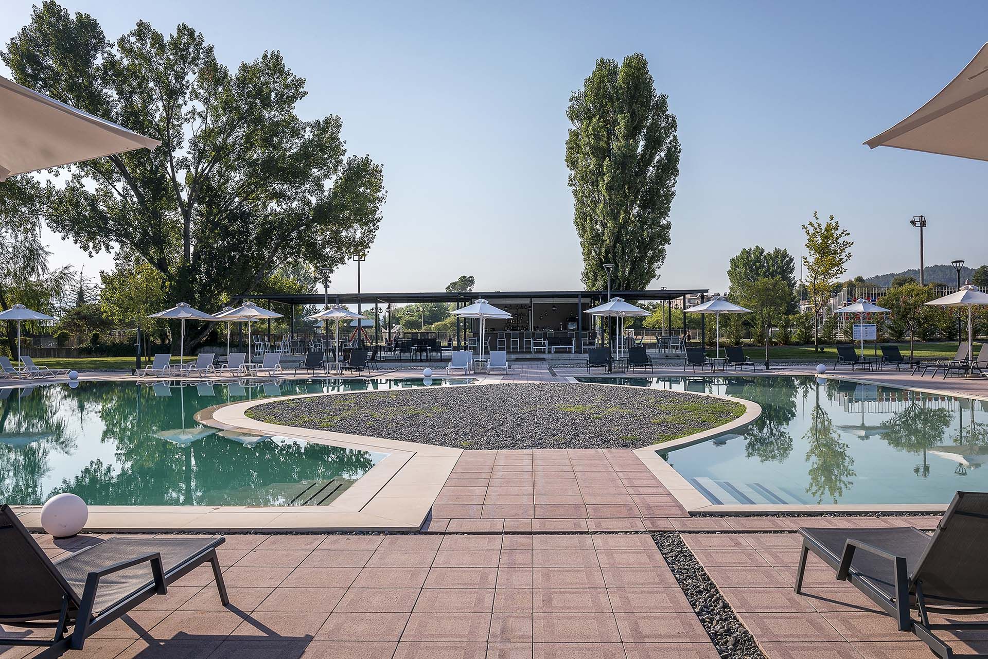 Lake Hotel Pool View